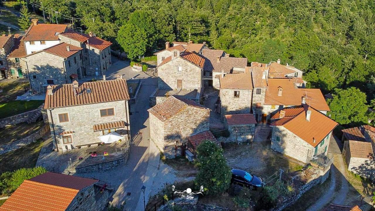 Agriturismo Vezzano Chiusi della Verna Exteriör bild