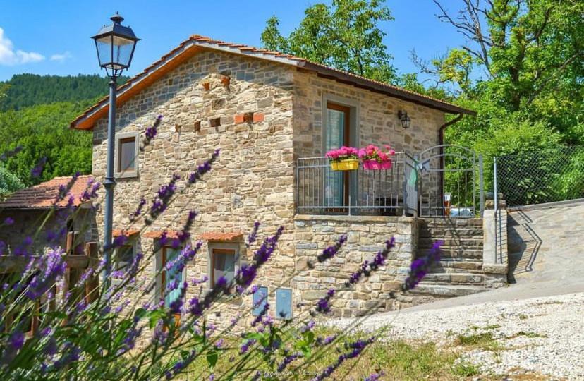 Agriturismo Vezzano Chiusi della Verna Exteriör bild