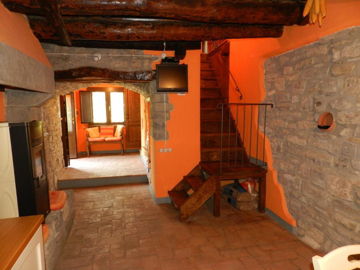 Agriturismo Vezzano Chiusi della Verna Exteriör bild