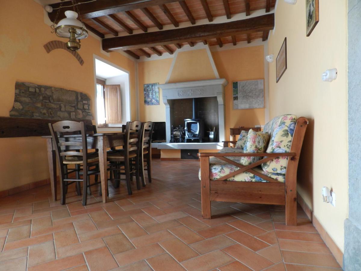 Agriturismo Vezzano Chiusi della Verna Exteriör bild